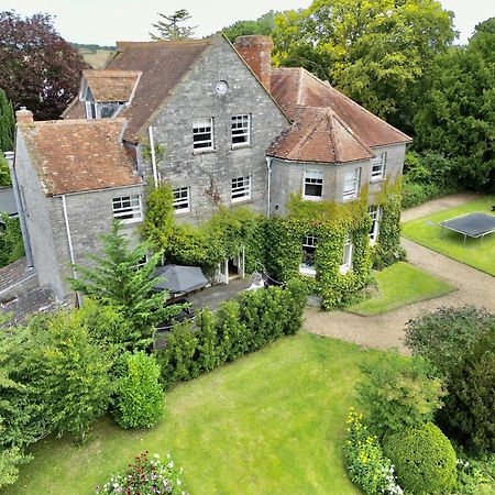 The Mount Somerton Retreat - Nr Bruton, Glastonbury, The Spectacular Wells Cathedral, Millfield School, Leonardo Helicopters, Yeovilton Exterior photo